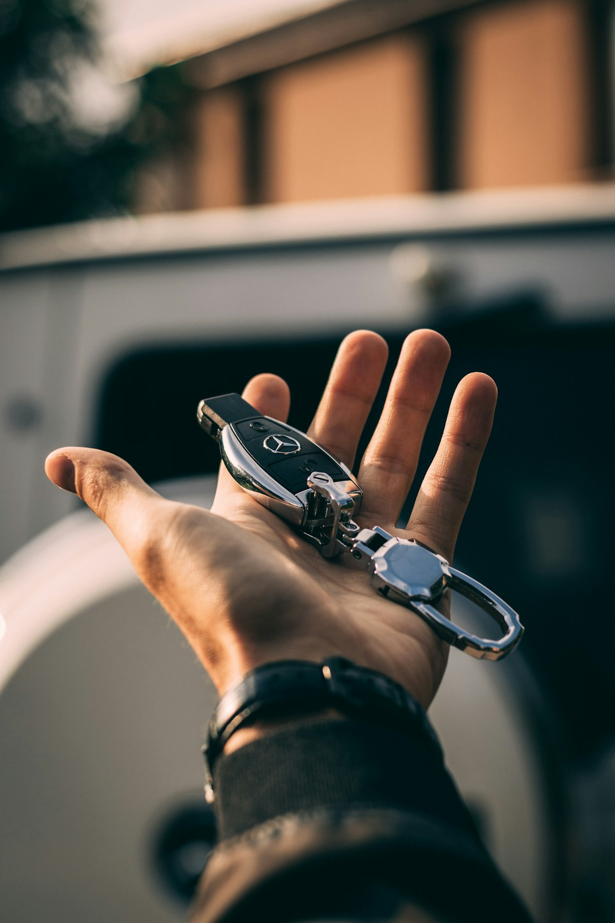 Handing over car keys after a private sale